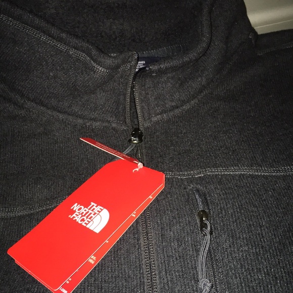 🌹🌹5X Fleece 1/4 w/ Zipper Gray NWT comfortable - Picture 6 of 6